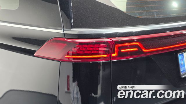 Kia Canival 2021 — photo 9