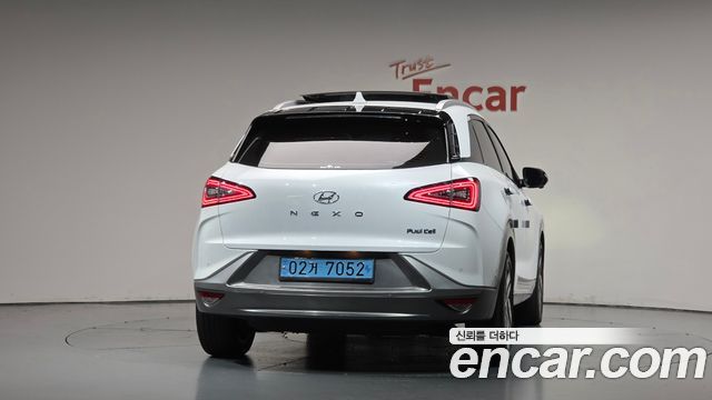Hyundai Nexo 2023 — photo 4