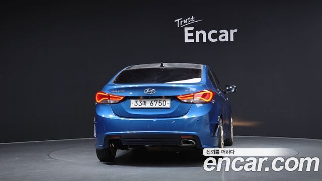 Hyundai AVANTE 2014 — photo 4
