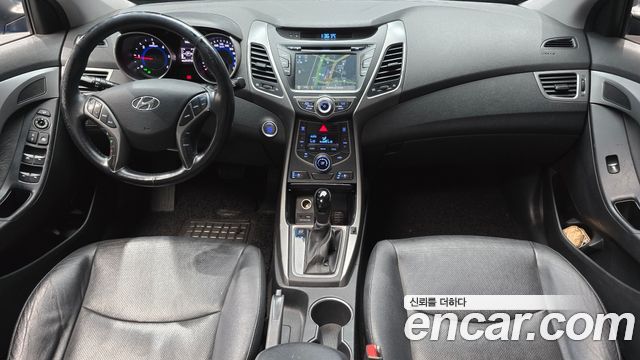 Hyundai AVANTE 2014 — photo 7