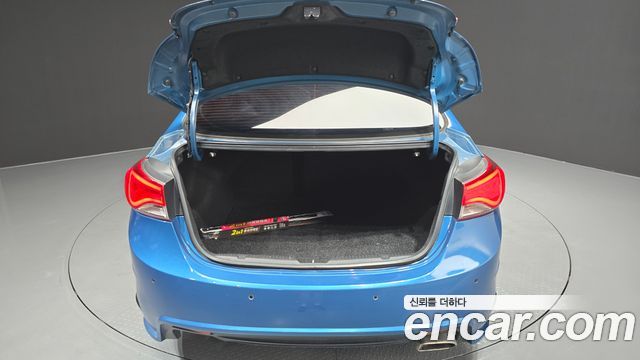 Hyundai AVANTE 2014 — photo 20