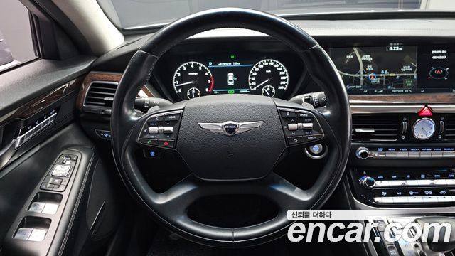 Genesis EQ900 2017 — photo 18