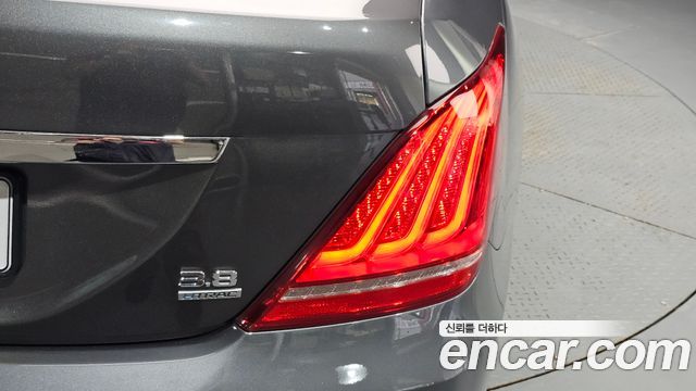 Genesis EQ900 2017 — photo 9