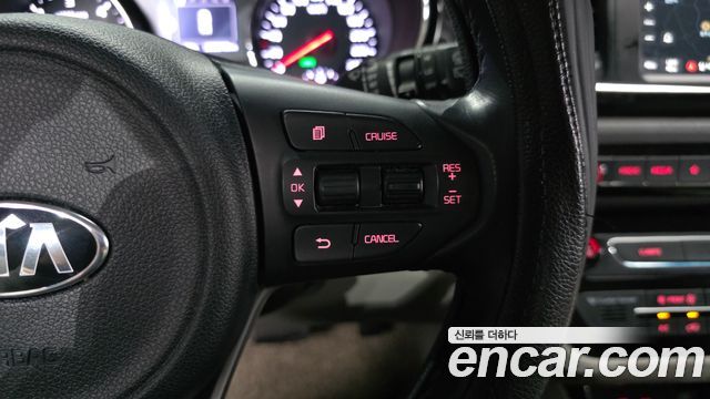 Kia Canival 2018 — photo 17