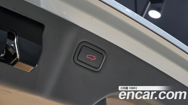 Kia Canival 2018 — photo 20
