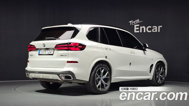 BMW X5 2026 — photo 2