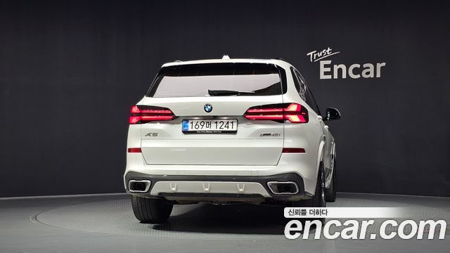 BMW X5 2026 — photo 4