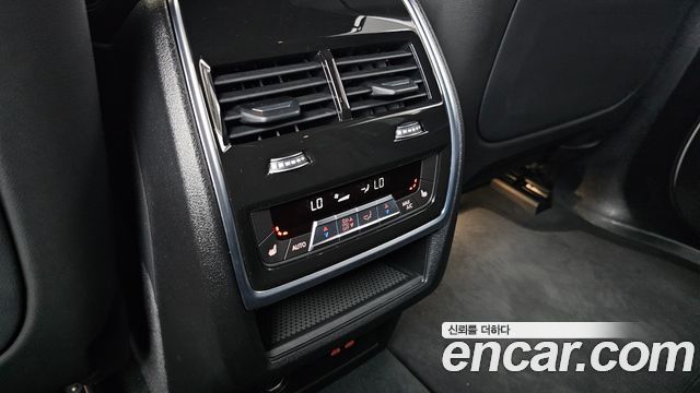 BMW X5 2026 — photo 24