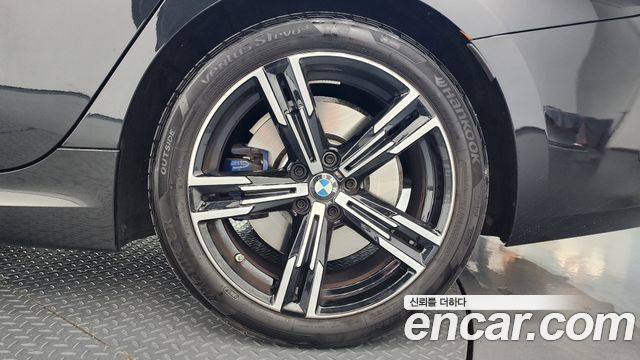 BMW 3-Series 2025 — photo 7