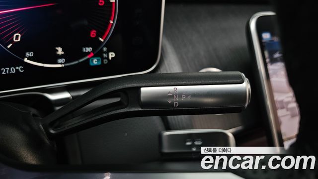 Mercedes-Benz S-Class 2022 — photo 12