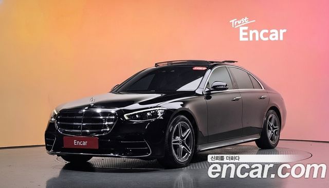Mercedes-Benz S-Class 2022 — photo 1