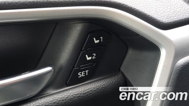 Toyota RAV4 2023 — photo 14