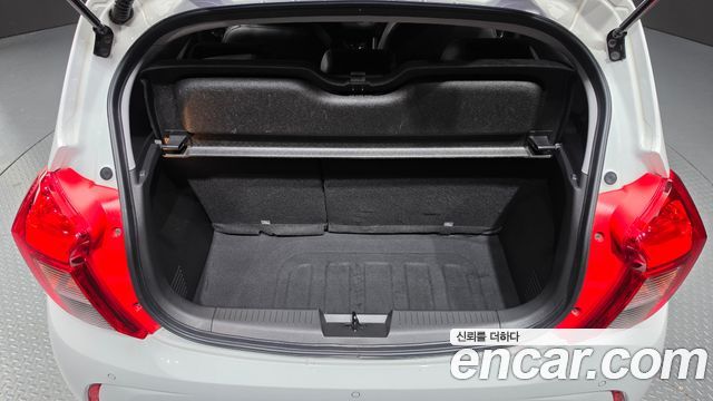 Chevrolet Korea Spark 2022 — photo 32