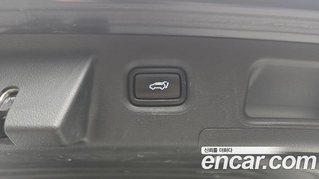 Hyundai Santafe 2023 — photo 20