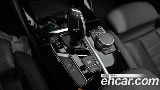 BMW X4 2021 — photo 12