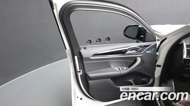 BMW X4 2021 — photo 14