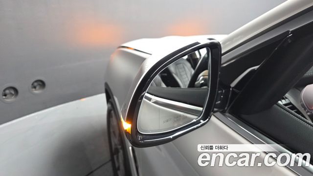 BMW X4 2021 — photo 36