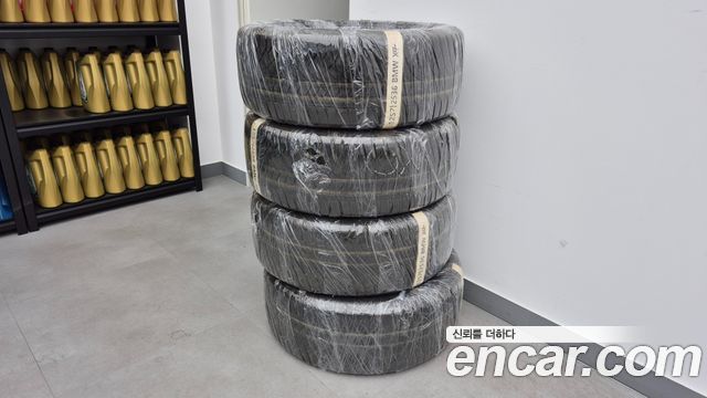 BMW X4 2021 — photo 42
