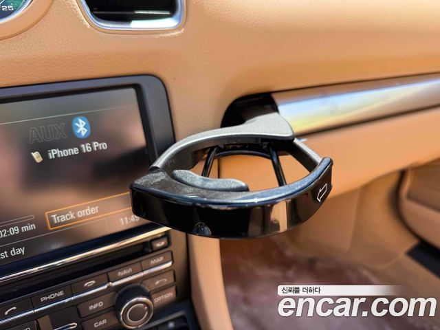 Porsche Boxster 2015 — photo 16