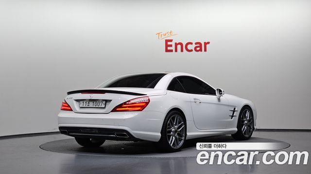 Mercedes-Benz SL-Class 2015 — photo 2