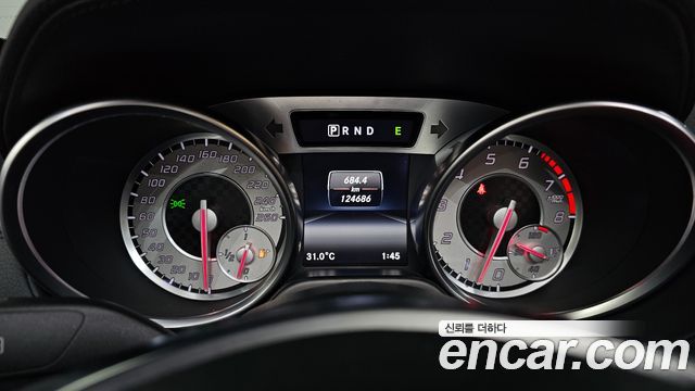 Mercedes-Benz SL-Class 2015 — photo 8
