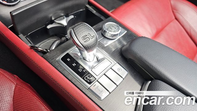 Mercedes-Benz SL-Class 2015 — photo 9