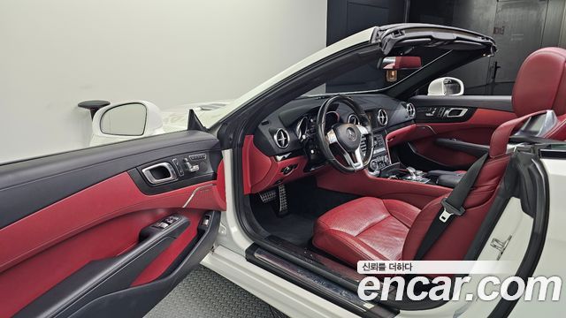 Mercedes-Benz SL-Class 2015 — photo 10