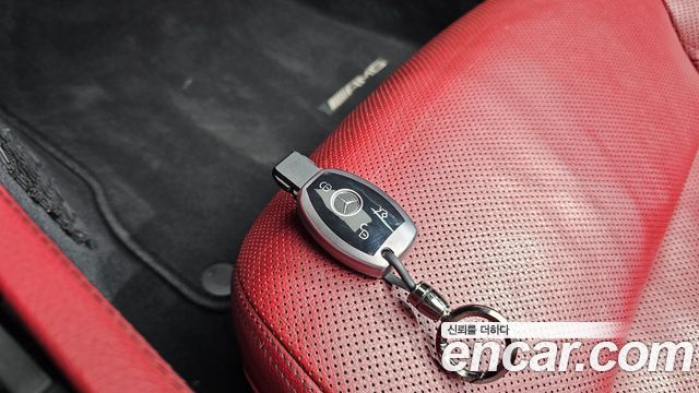 Mercedes-Benz SL-Class 2015 — photo 19