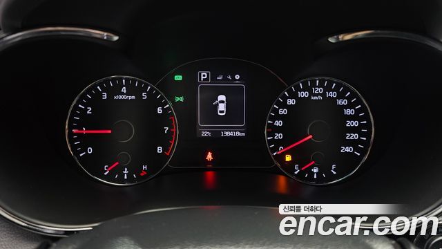Kia K3 2016 — photo 11