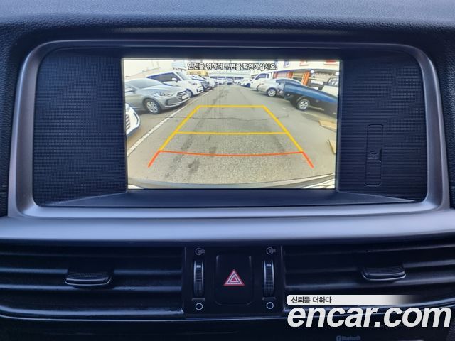 Kia K5 2019 — photo 14