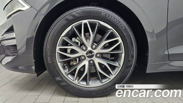 Kia K5 2022 — photo 5