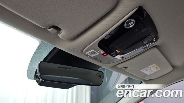 Kia K5 2022 — photo 25