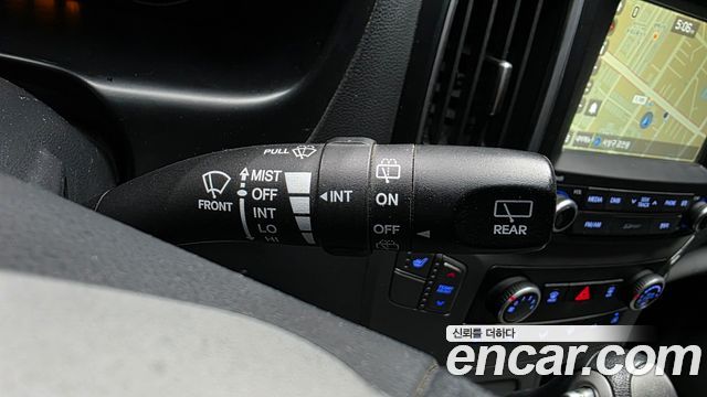 Hyundai Starex 2017 — photo 27