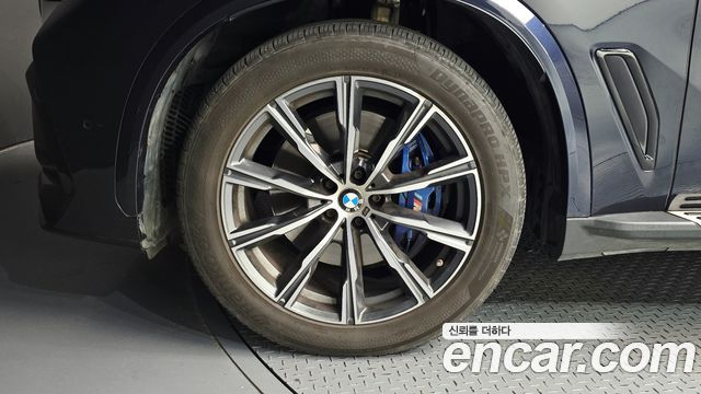 BMW X5 2021 — photo 5