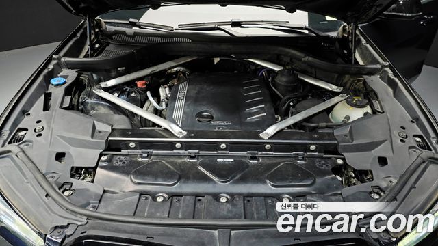 BMW X5 2021 — photo 6