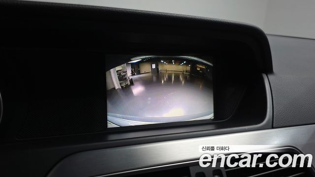 Mercedes-Benz C-Class 2012 — photo 15