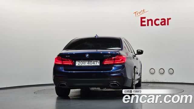 BMW 5-Series 2018 — photo 4