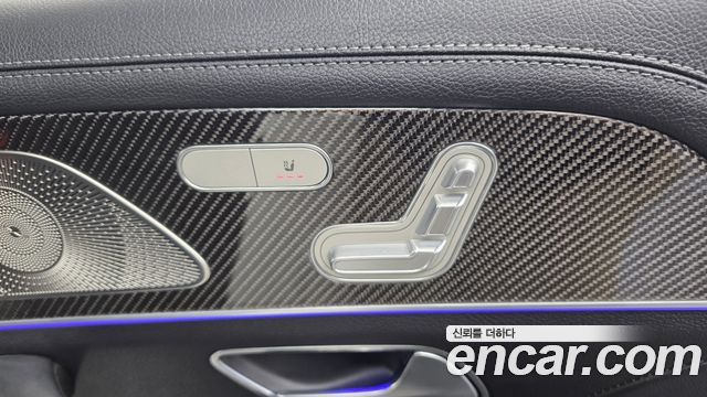 Mercedes-Benz GLE-Class 2022 — photo 24
