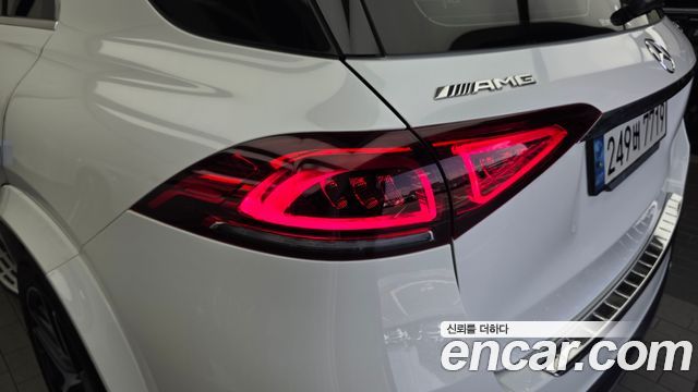 Mercedes-Benz GLE-Class 2022 — photo 9