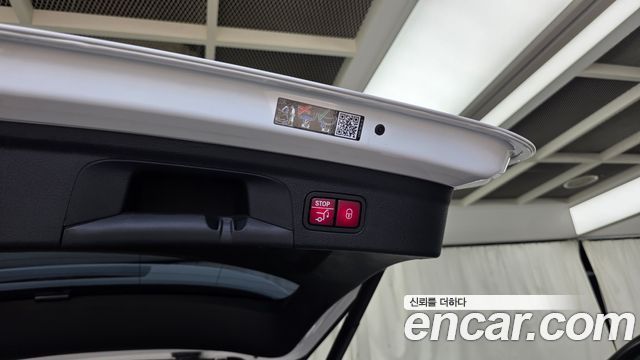 Mercedes-Benz GLE-Class 2022 — photo 30