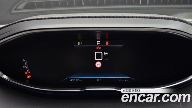 Peugeot 3008 2022 — photo 11