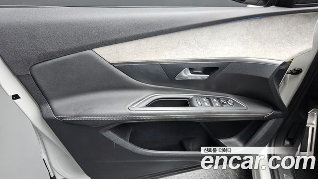 Peugeot 3008 2022 — photo 14