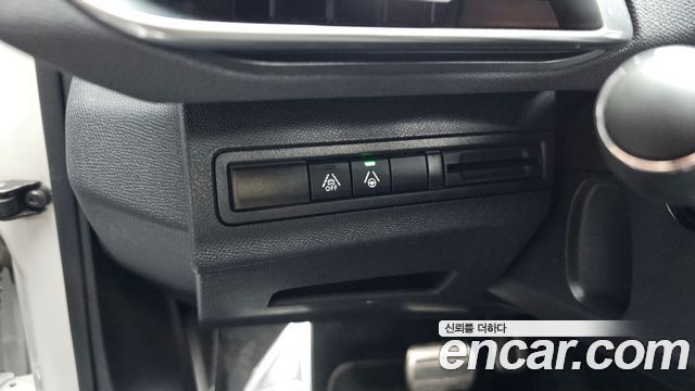 Peugeot 3008 2022 — photo 31