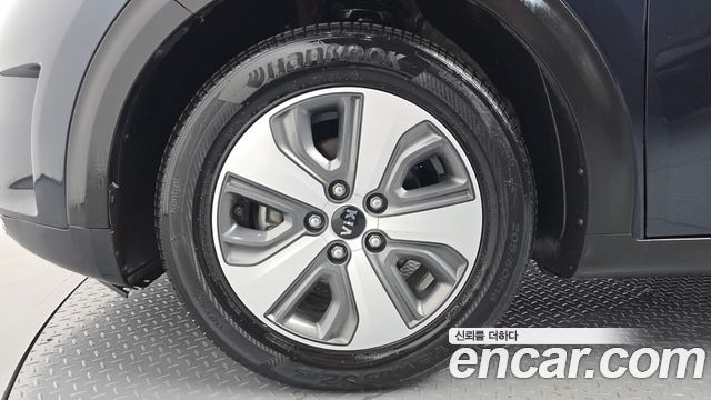 Kia Niro 2018 — photo 5