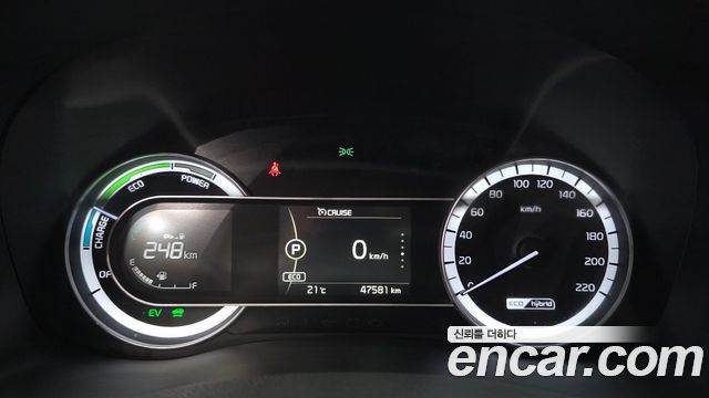 Kia Niro 2018 — photo 11