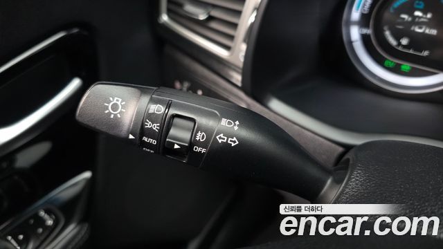 Kia Niro 2018 — photo 29
