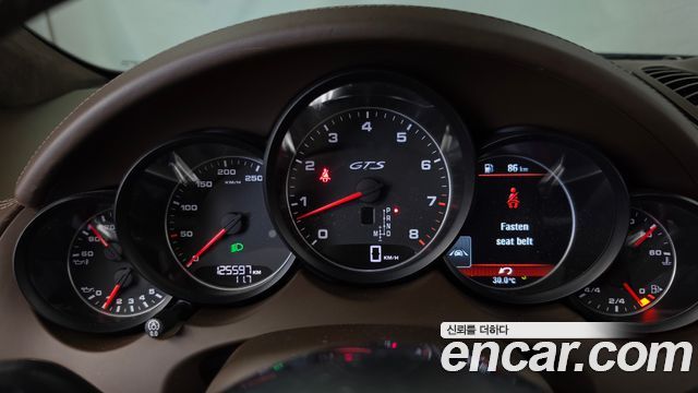 Porsche Cayenne 2016 — photo 8