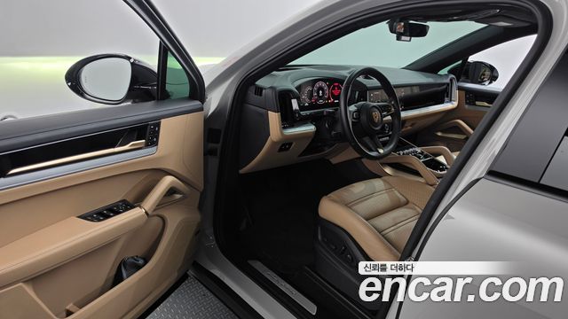 Porsche Cayenne 2024 — photo 6