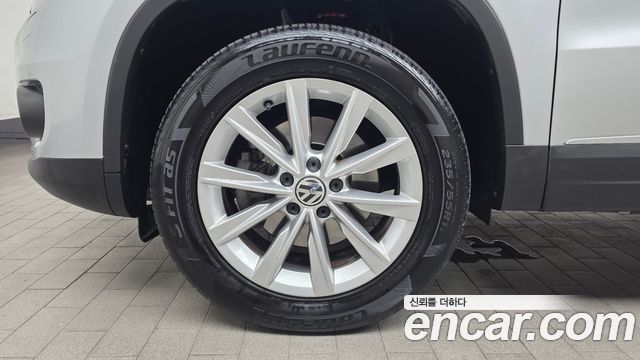Volkswagen Tiguan 2014 — photo 5
