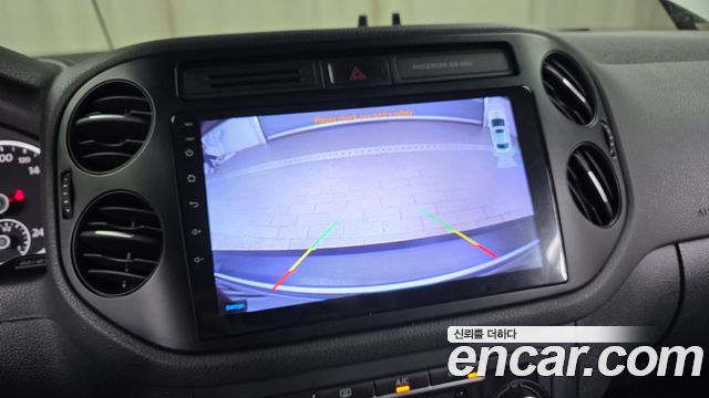 Volkswagen Tiguan 2014 — photo 17